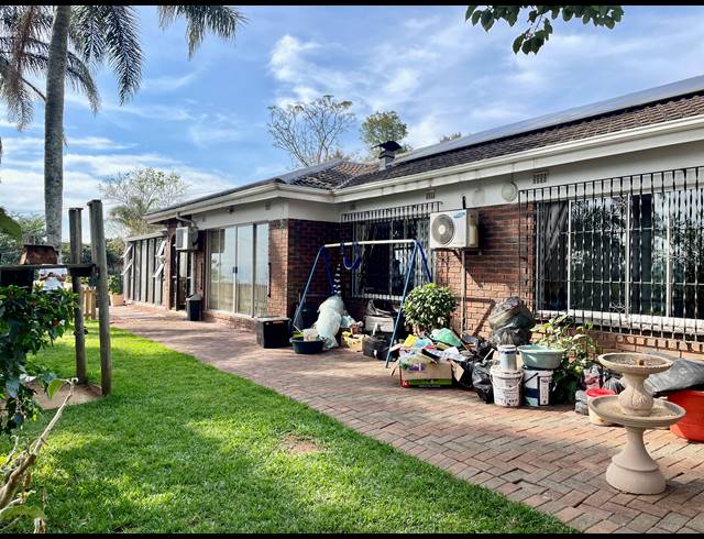 4 BEDROOM HOUSE FOR SALE IN WYEBANK